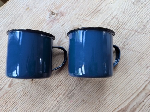 Blue enamel mugs 300ml - blue,