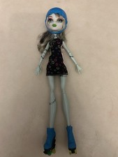 Monster High Frankie Stein Skultimate Roller Maze doll.