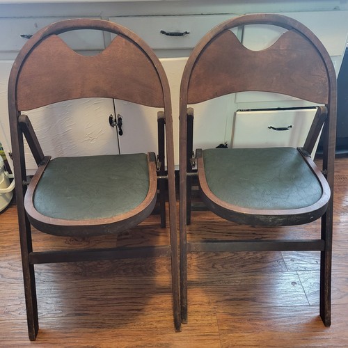 Vintage wood folding chair - wood,