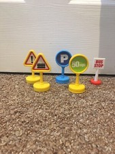elc happyland/ Happystreet Vintage Road Signs