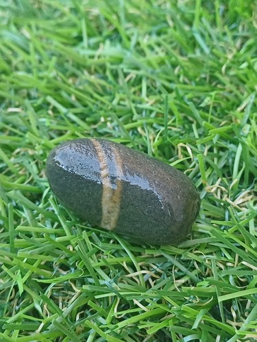 Natural wishing stone - stone,, beach