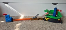 Hot Wheels City Cobra Crush