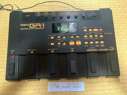 Roland guitar synthesizer - gr-1,