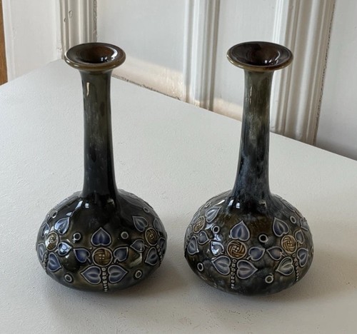 Exquisite vintage royal - exquisite,