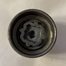  Vauxhall Renault Genuine Locking Wheel Nut Key code Q