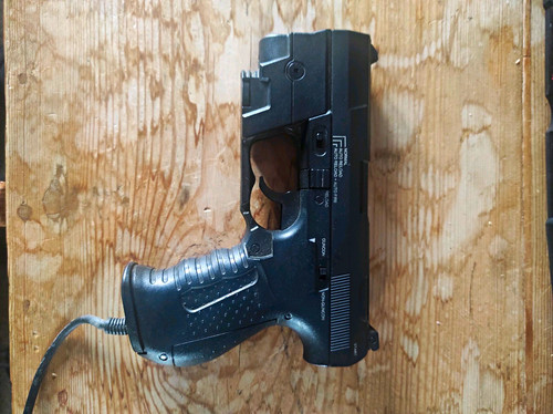 Joytech ps2 light gun wired - joytech,