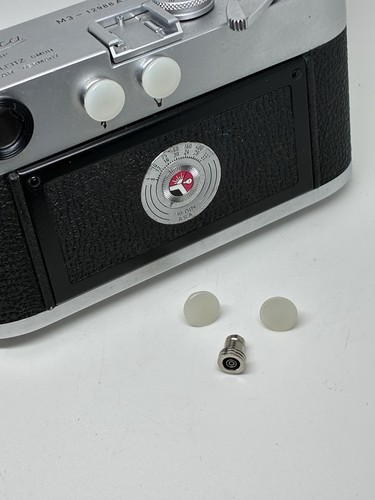 Vintage leica flash - 2x, m