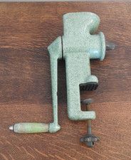 Vintage Harper Heavy Duty Cast Iron Enamelled Hand Grinder Mincer