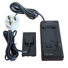 Sony AC-V30 & DK-80 Plate Lead - Handycam AC Power Adaptor & Battery Charger