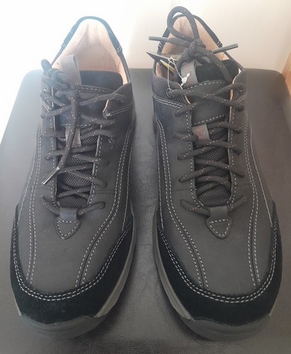 Bnwt mens clarks - mens, vibe