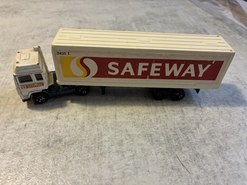 Corgi safeway supermarket - corgi,
