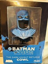 Batman Universe Collectors Bust The Dark Knight Returns Cowl Read Read