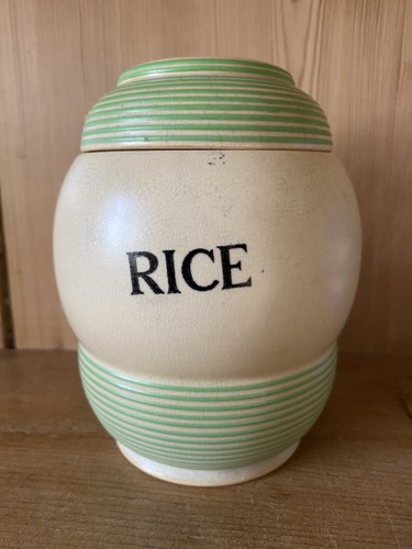 Green streamline rice - t,