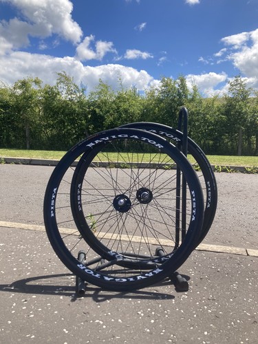Dolan navigator pista track - navigator,