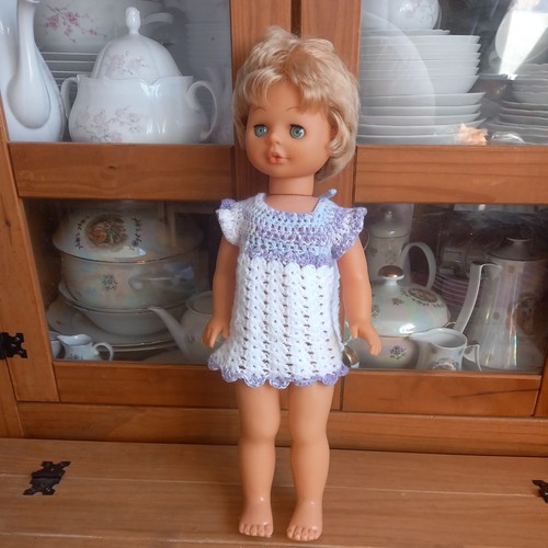 Large vintage doll - large, 20'