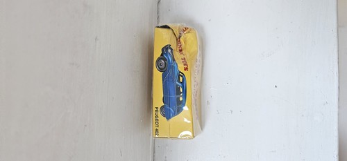 New sealed dinky - dinky, cars