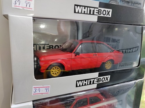 Boxed model whitebox - boxed,