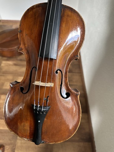 1126 old violin - no.,