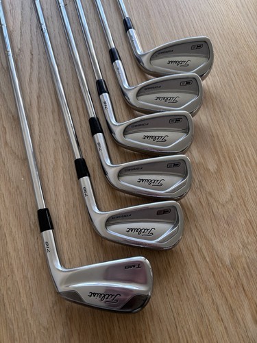 Titleist 716 golf irons - golf,