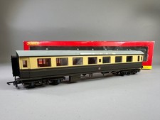 HORNBY R4126 GWR Centenary Composite Coach "6661" OO GAUGE