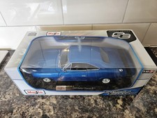 MAISTO SPECIAL EDITION 1/18