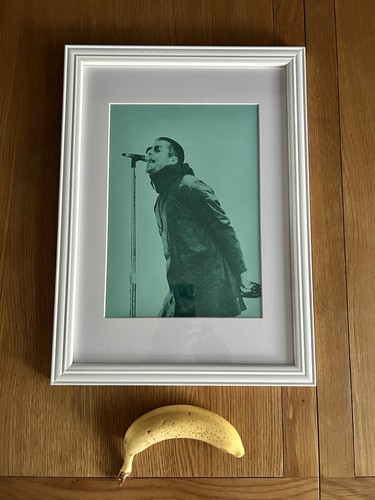 Liam gallagher green - liam,