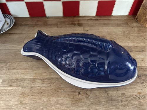 Ceramic fish dish - fish,
