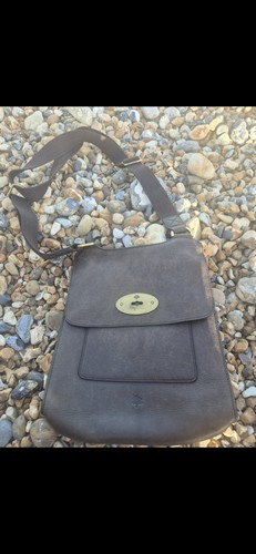 Mulberry dark saddle brown - mulberry,