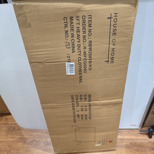 Heavy duty clothes rail - clothes, 3ft