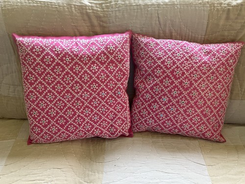 Pair pink vintage - pair,