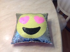 JUSTICE EMOJI FLIP THE SEQUIN