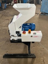 Granulator Machine for Plastics