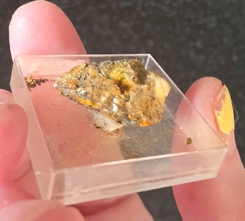 Pyromorphite mimetite - mimetite, –