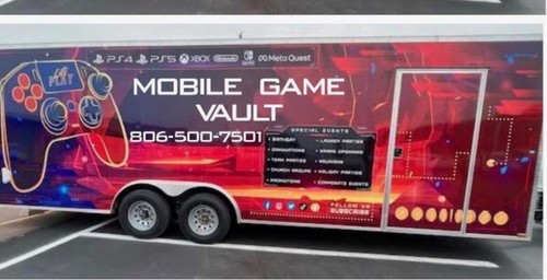 Enclosed gaming trailer - ft,