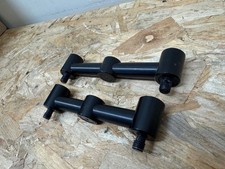 CARP FISHING TACKLE - FOX BLACK LABEL, 2 ROD FIXED BUZZ BARS, GOALPOST, ROD POD