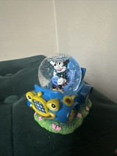 Mini Snow Globe Mickey In Car