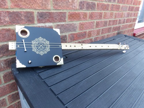 String homemade fretted - 3,