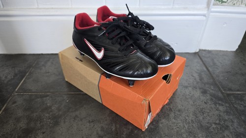 2001 nike mercurial match - 2001,