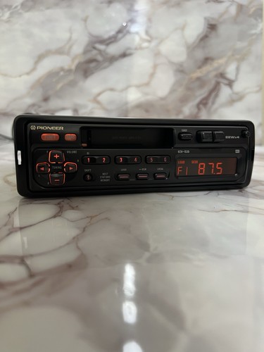 Vintage pioneer keh - keh-1530, car