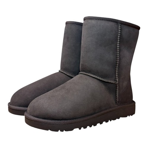 Girls ugg classic short - girls,