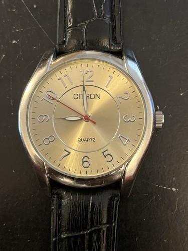 Citron quartz watch - , a