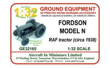 AIM - Ground Equipment GE32165 1:32 RAF Fordson N tractor. 3D printed