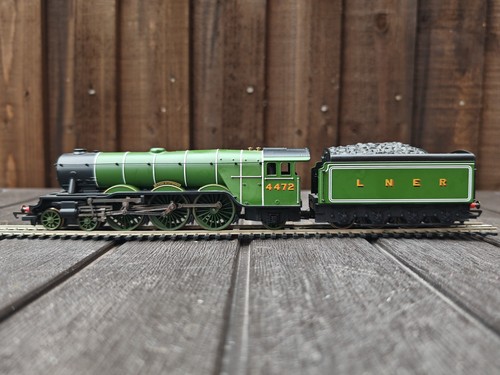 Hornby r2441 nrm 2 flying - nrm, 4-6-2
