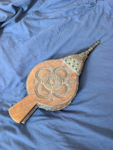 Antique vintage hand - hand, carved