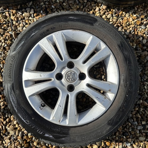 Vauxhall corsa 15 5 - vauxhall,