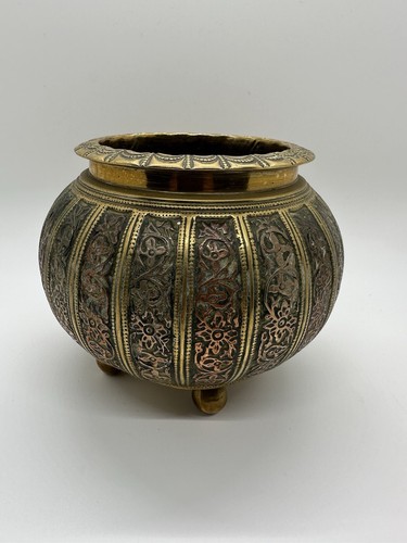 Antique style middle eastern - style,