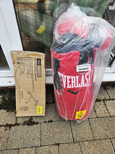 Everlast red black - red/black, hanging