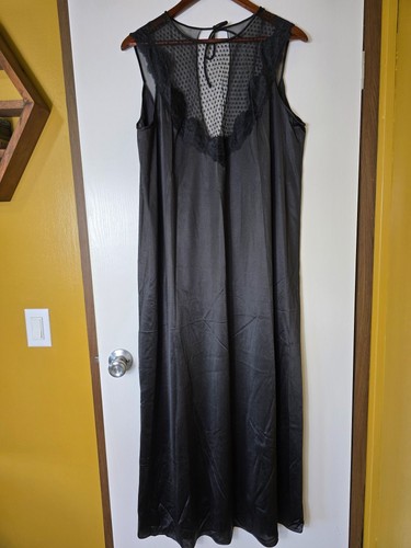 Vintage black nightgown with - black,