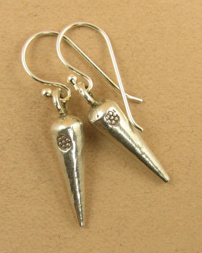 Fine silver solid cone