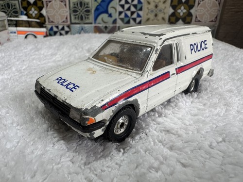 Vintage corgi ford escort - escort, 55